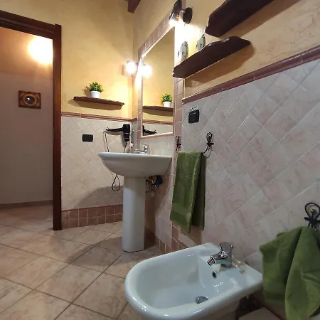 וילה Cruccuris *